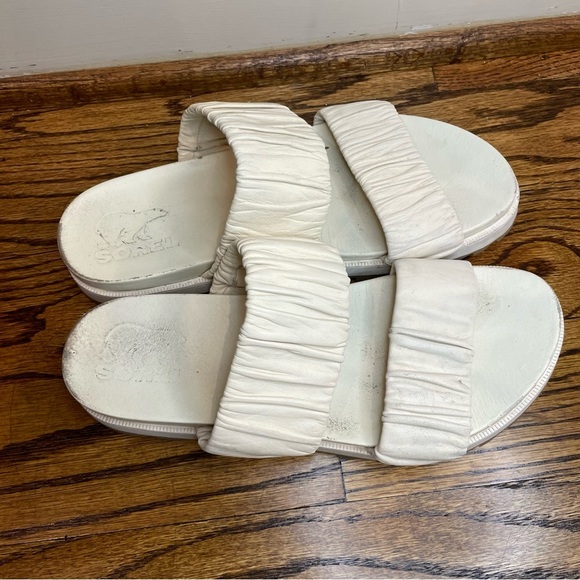 Sorel Cream Slide Sandals - Picture 1 of 5
